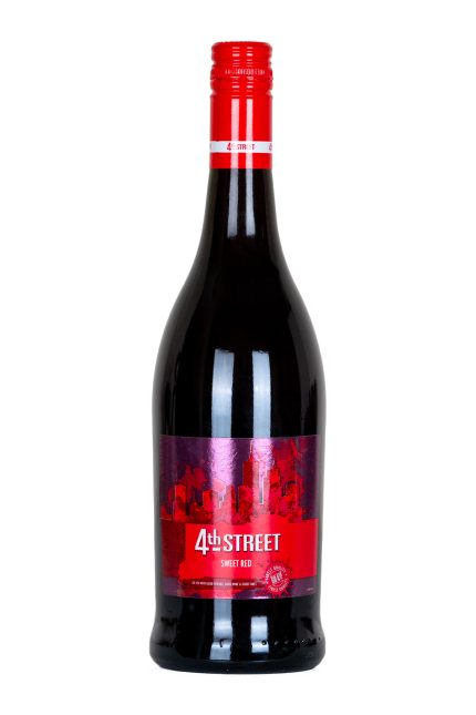4th Street Sweet Red - 750ML