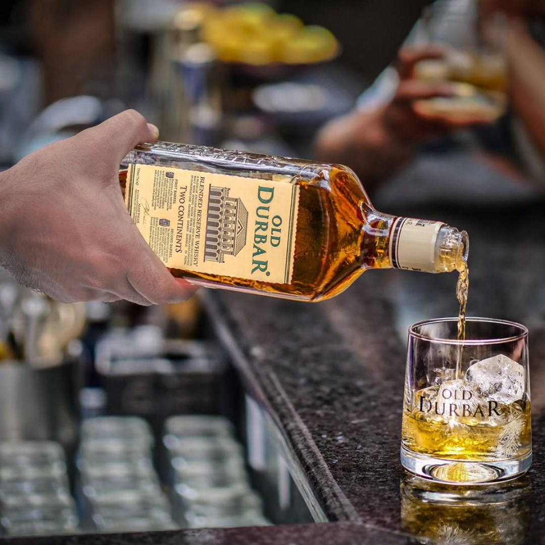 Old Durbar 750ML whisky being poured – Old Durbar price in Nepal | Tipsy Nepal