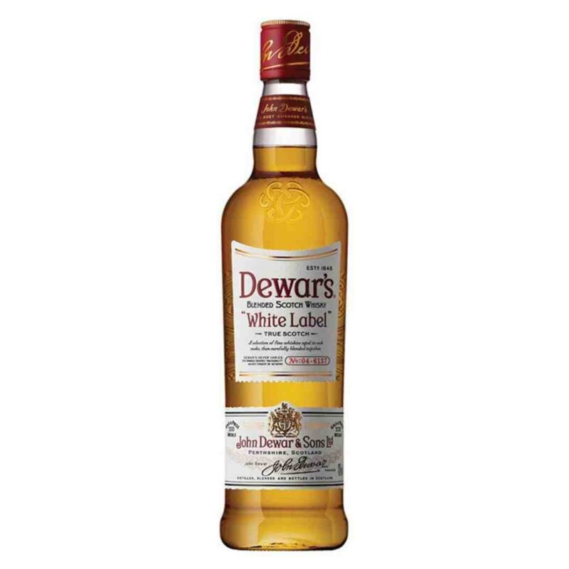 Dewar’s White Label 1000ml Scotch Whisky bottle standing on a clean background